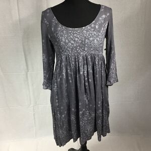 O’Neill gray floral long sleeved dress Medium